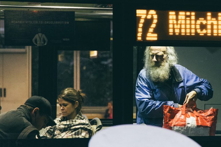 Street photo in Zürich, Switzerland by Steve Walls
