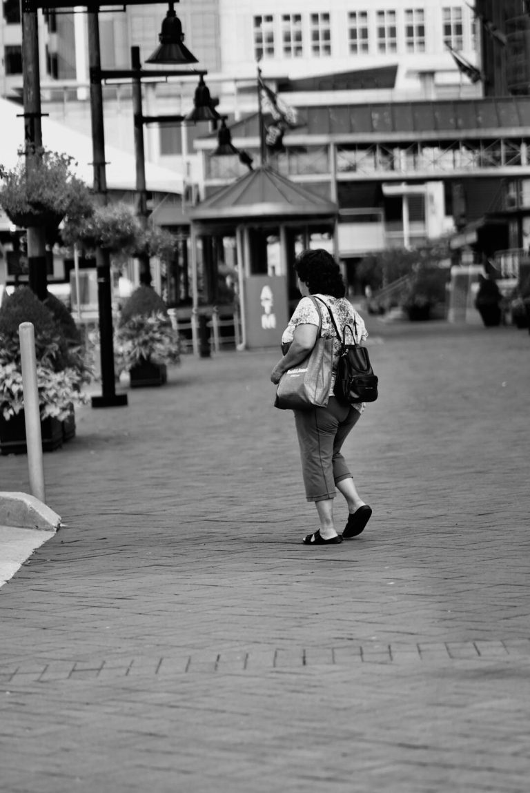 Street photo in the United States by Strasser Gozev