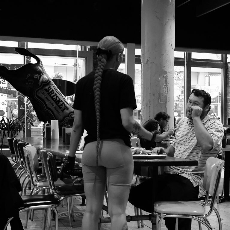 Street photo in St. Louis, United States by Chris Jones