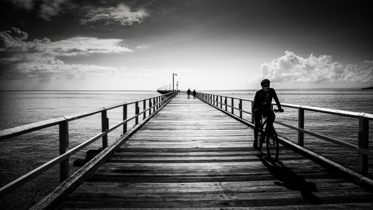 Street photo in Hervey Bay, Australia by Terry Charles