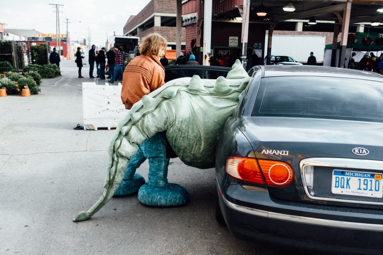 Street photo in Detroit, United States by Vasco Roma