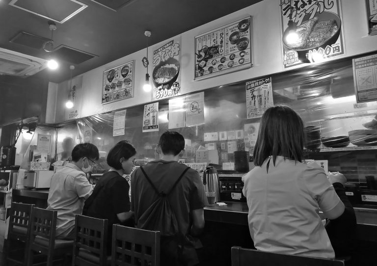 Street photo in Tokyo, Japan by Frankie Sum