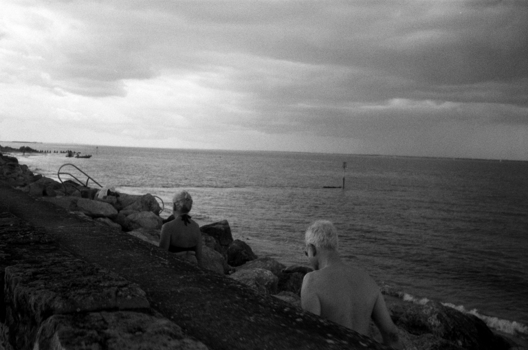 Street photo in Seaview, United Kingdom by Harvey Davies