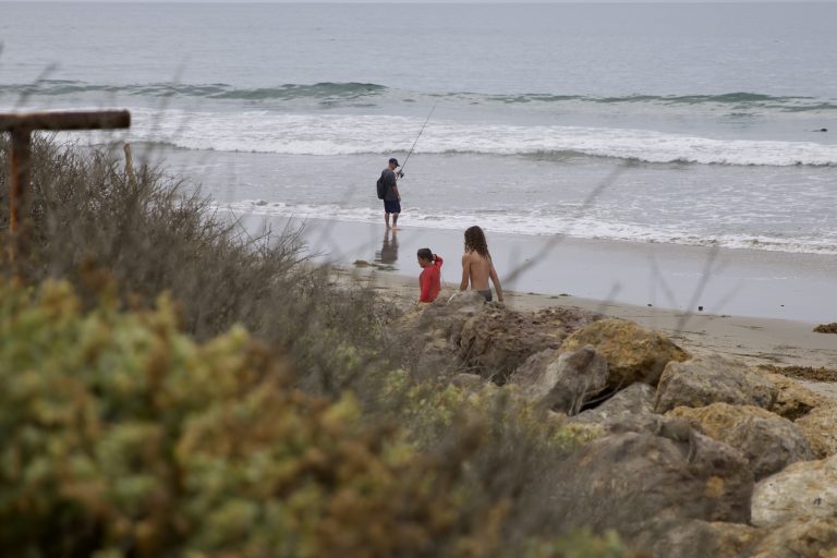 Street photo in Ventura, United States by Dominic Coggiola