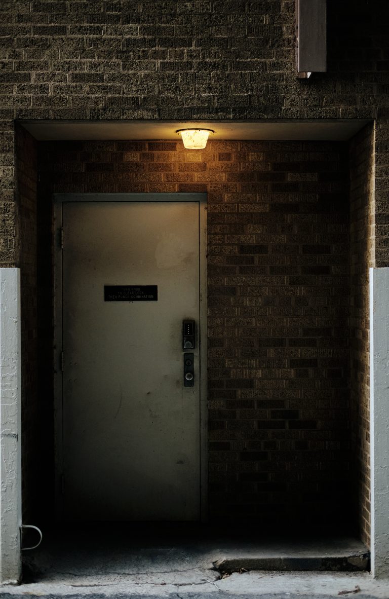 Street photo in Tulsa, United States by Sam Jage