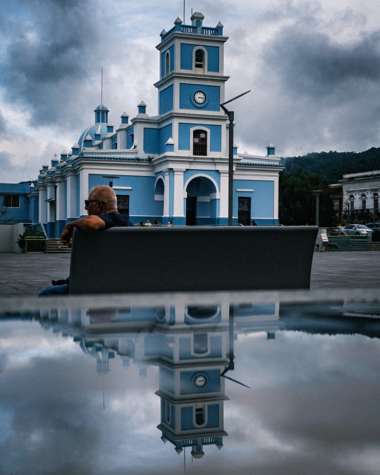 Street photo in Cayey, Puerto Rico by Mario Alegre