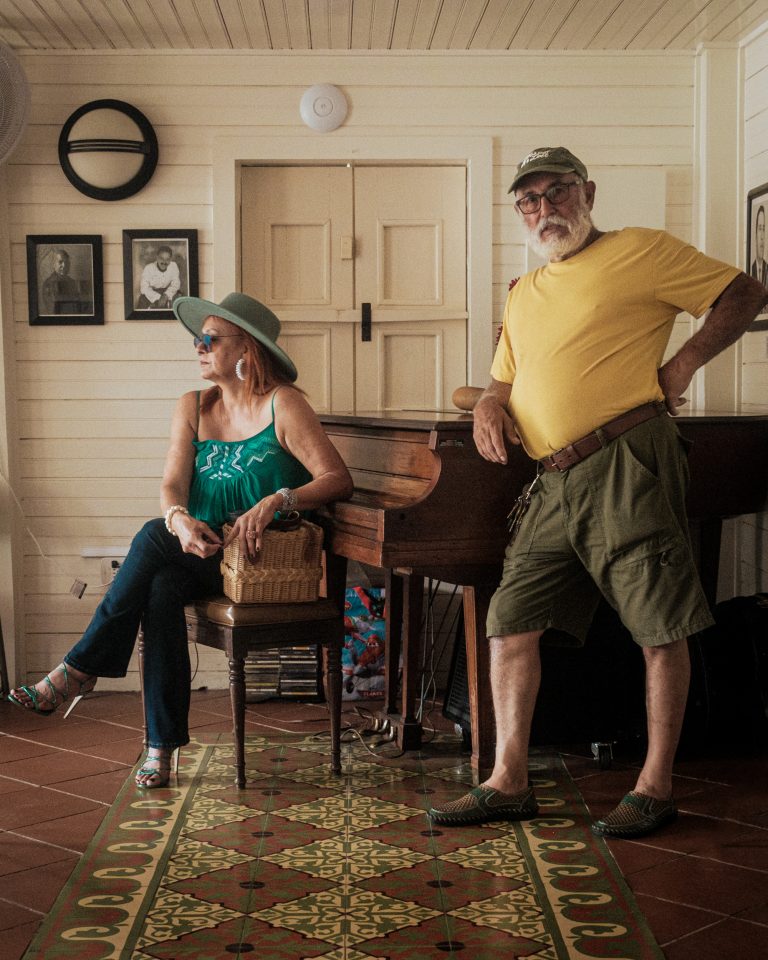 Street photo in Cayey, Puerto Rico by Mario Alegre