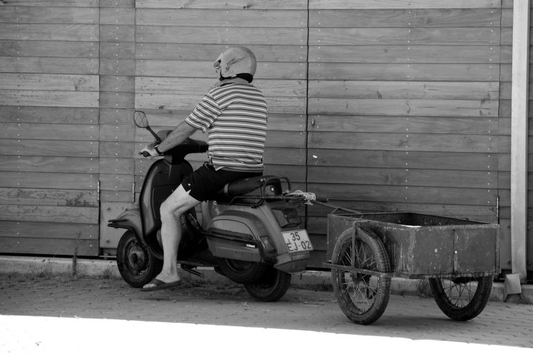 Street photo in Figueira da Foz, Portugal by Antonio Da Silva