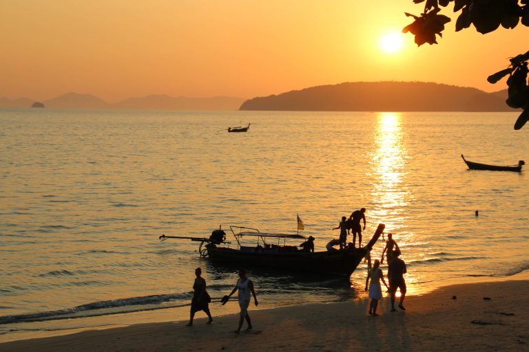 Street photo in Krabi, Thailand by Nik TAN