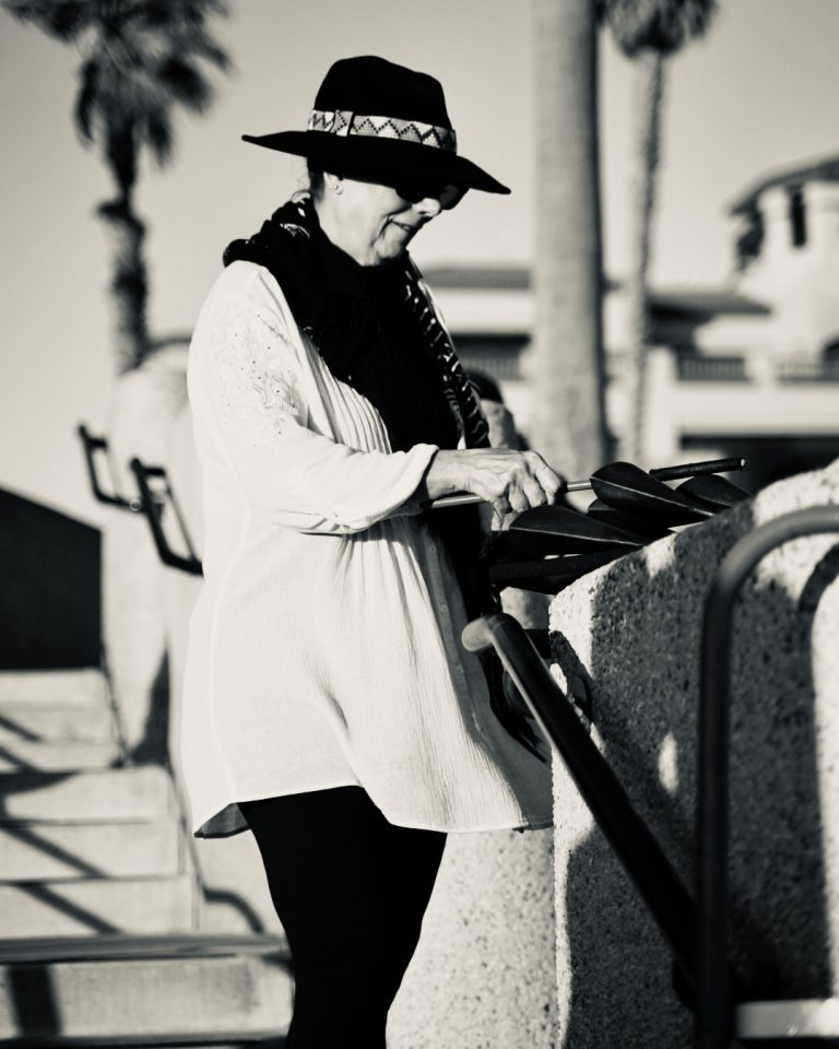 Street photo in Huntington Beach, United States by Seth Scarborough