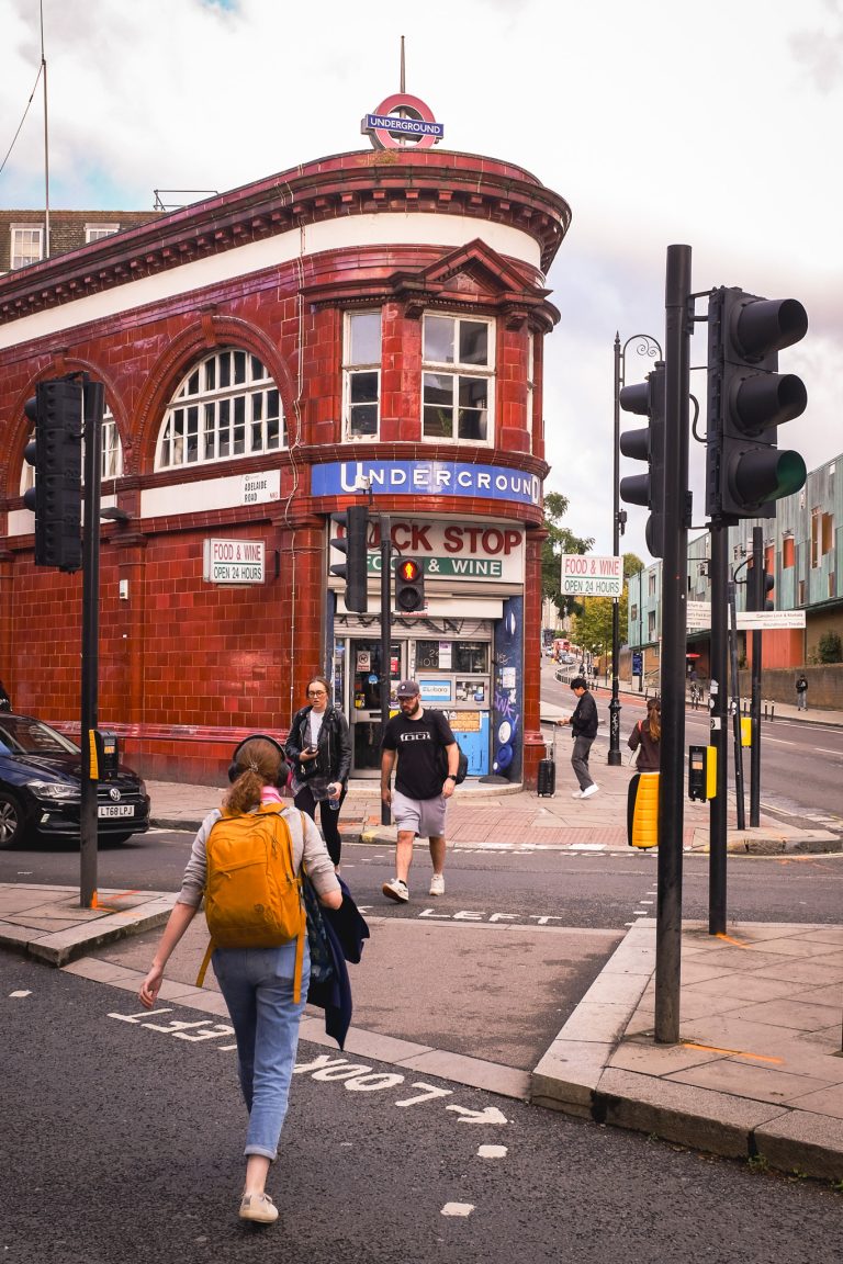 Street photo in London, United Kingdom by Trevor King