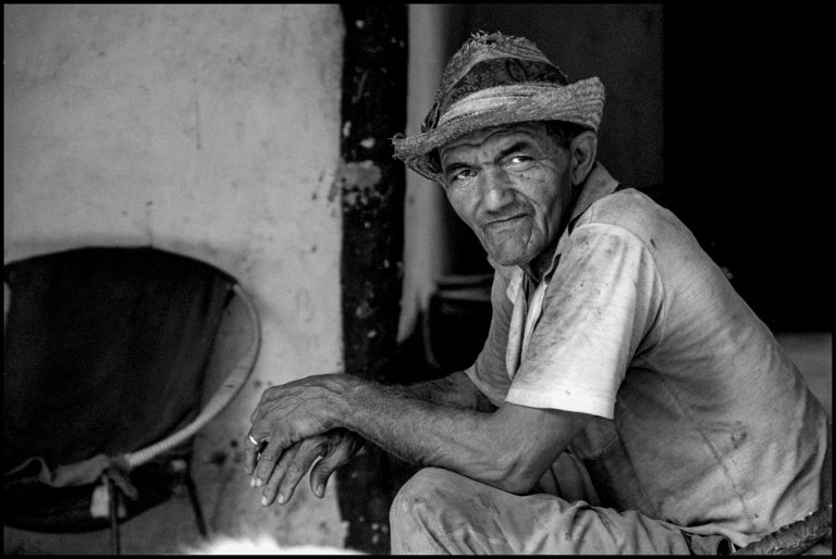 Street photo in El Cercado, Venezuela by Manuel Ricardo Pérez