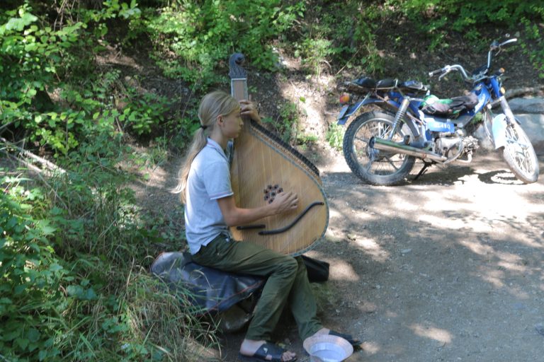 Street photo in Krym, Russia by Feroce Boscaiolo