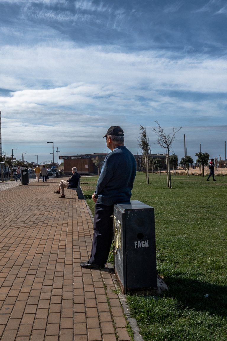 Street photo in Costa da Caparica, Portugal by Deividson Rodrigues