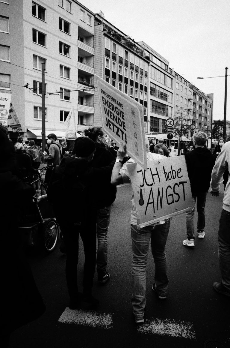 Street photo in Lower Saxony, Germany by Julius Emanuel