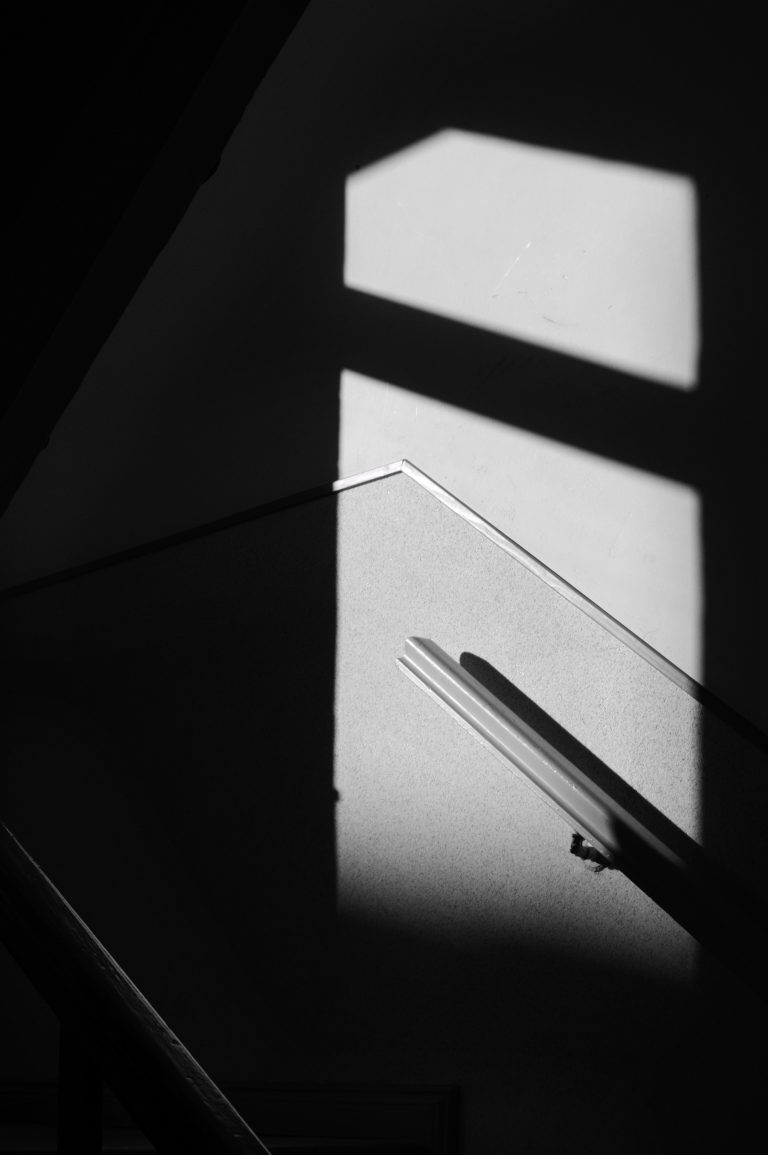 Street photo in Germany by Julius Emanuel