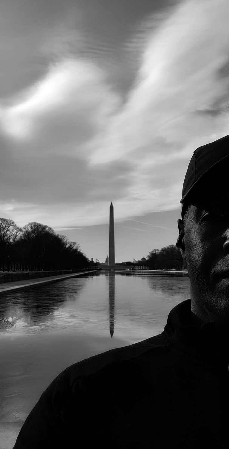 Street photo in Washington, United States by Kas Gad