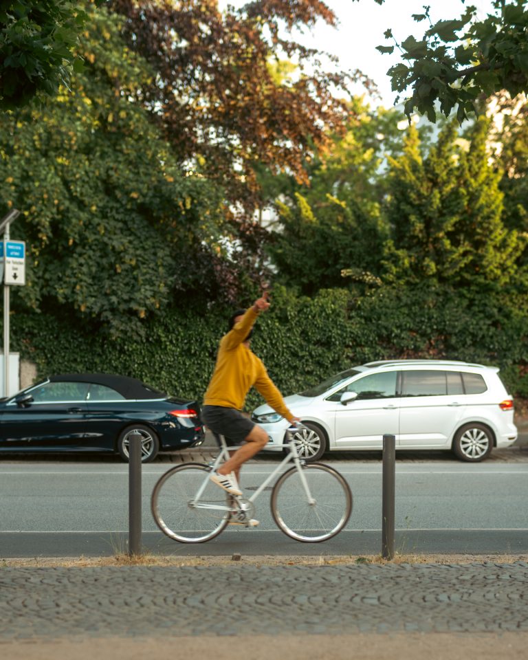 Street photo in Frankfurt, Germany by Piotr Mil