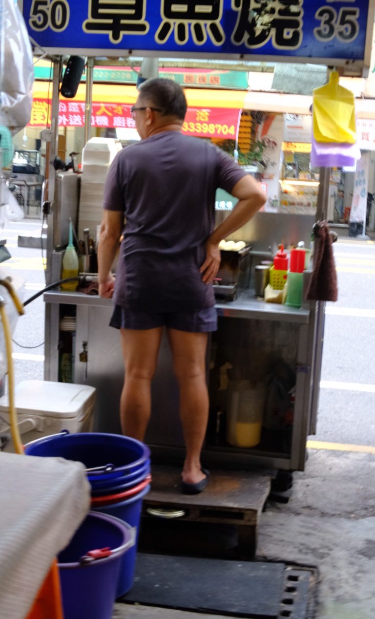 Street photo in Tainan, Taiwan by Nik TAN