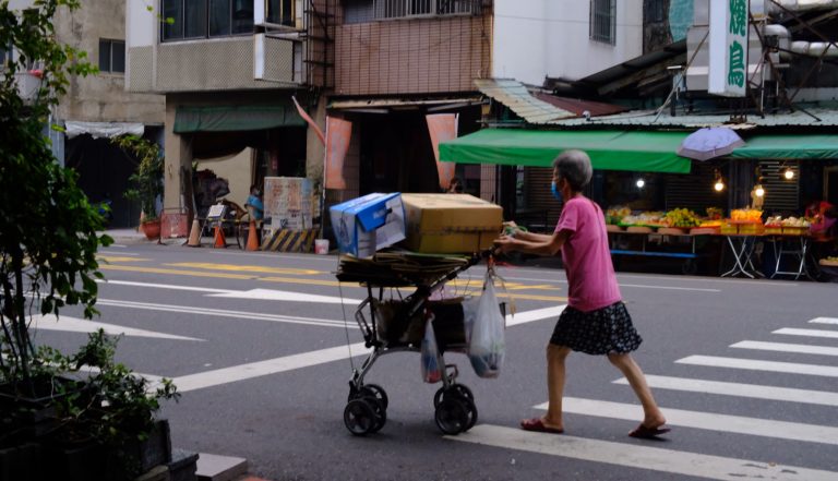 Street photo in Tainan, Taiwan by Nik TAN