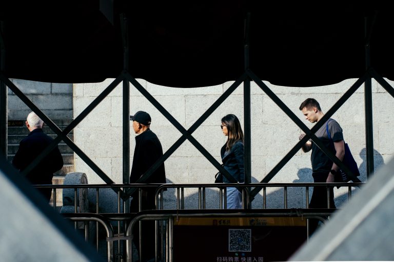 Street photo in Wuhan, China by 1081 Zhang