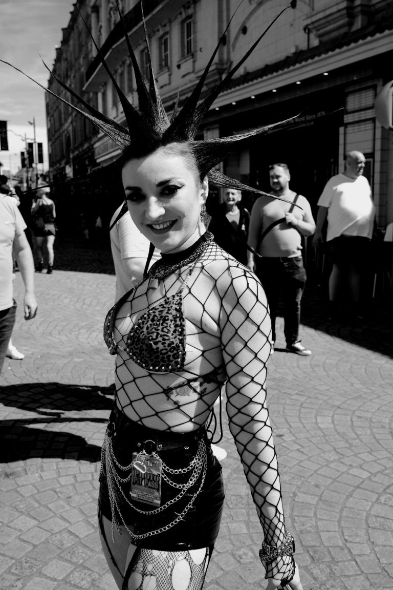Street photo in Blackpool, United Kingdom by Peter Bowes