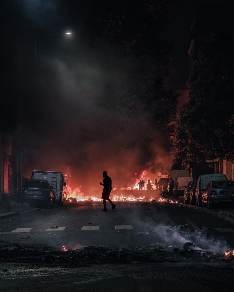 Street photo in Montreuil, France by David Makima