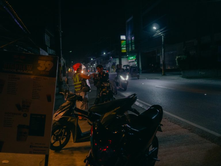 Street photo in Baliwag, Philippines by Isaiah Talens