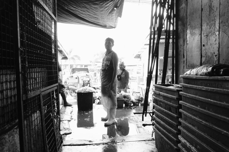 Street photo in General Santos, Philippines by Jong Reymon