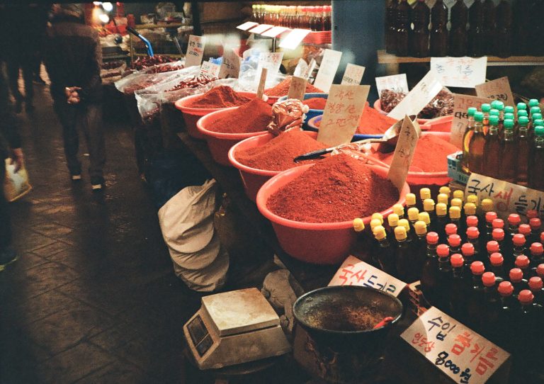 Photo by Bo-hjŏn Kim