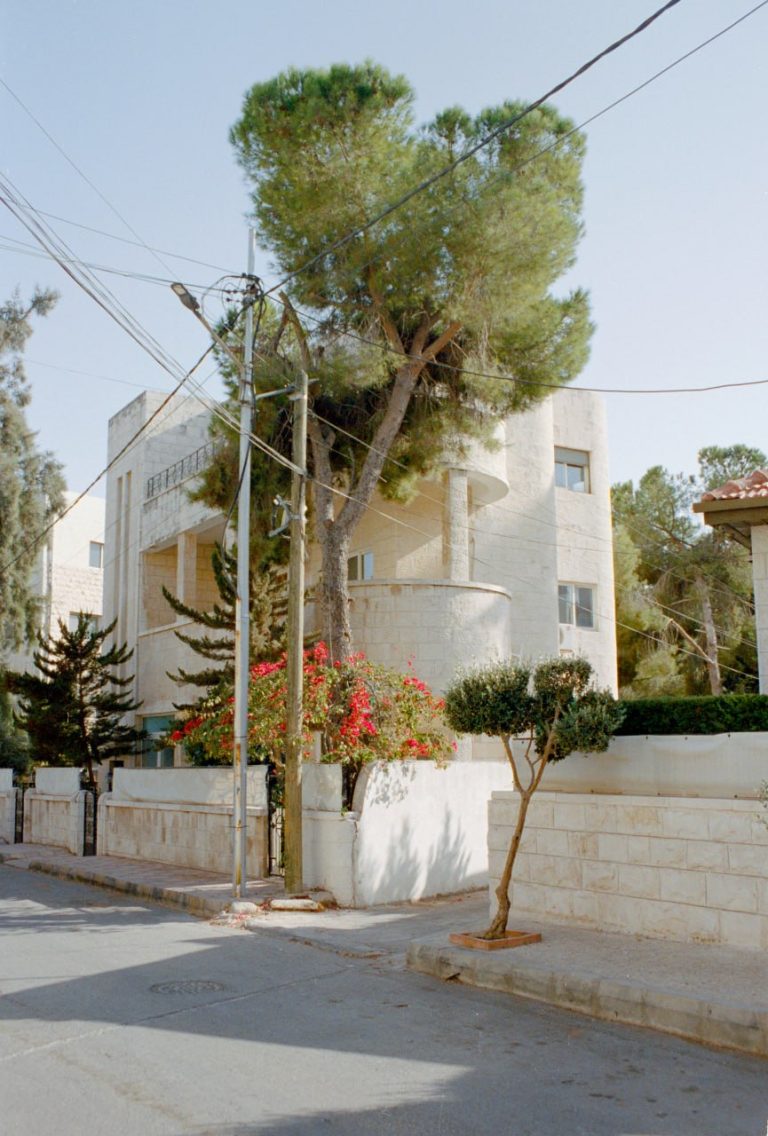 Street photo in Amman, Jordan by Hasan Smadi