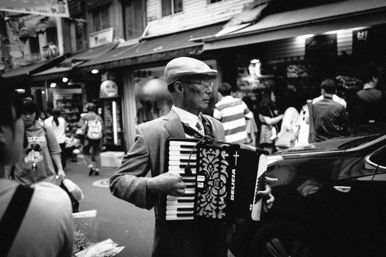 Photo by Rojin Park