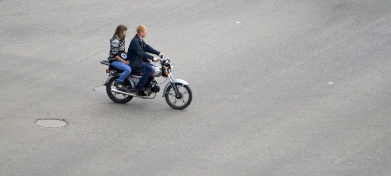 Street photo in Rybinsk, Russia by Max Kolo