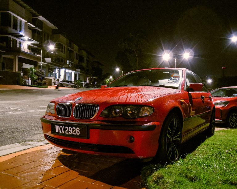 Street photo in Shah Alam, Malaysia by Aiman Rohisham