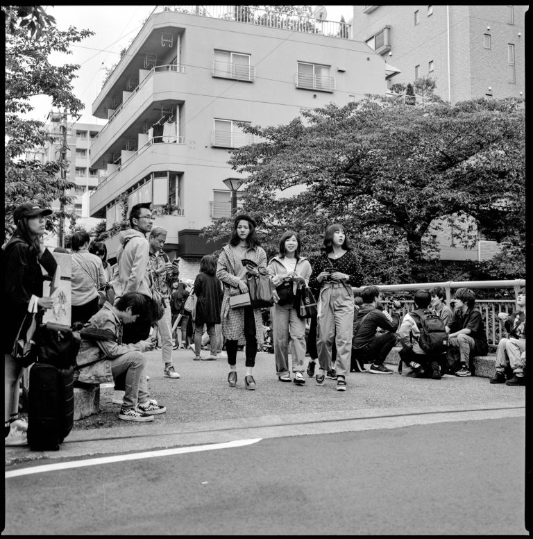 Street photo in Tokyo, Japan by Chris Dixon