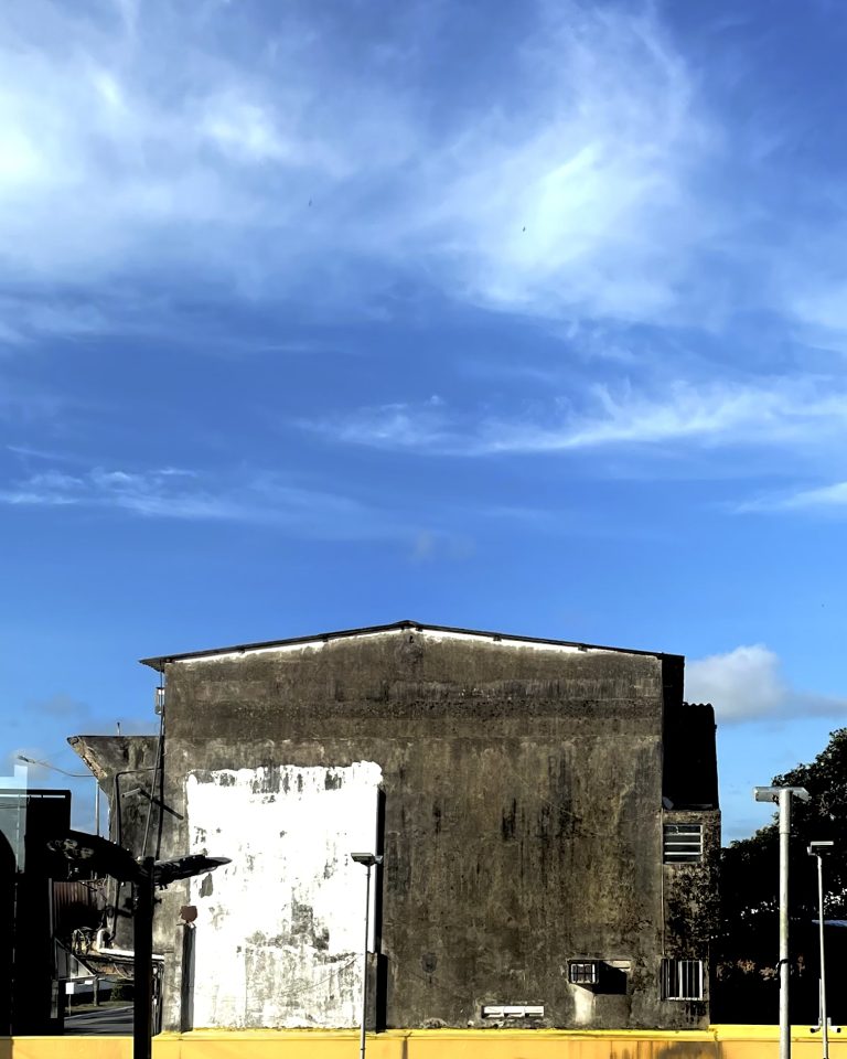 Street photo in Jaboatão dos Guararapes, Brazil by Bruno Ziiê