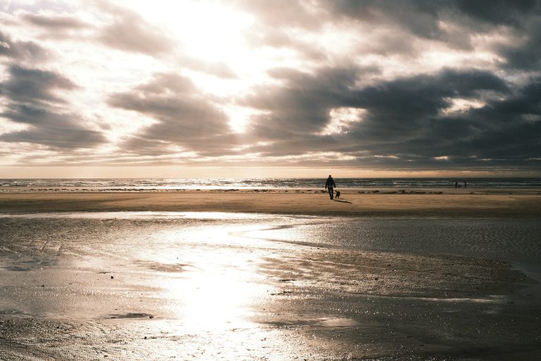 Street photo in Fanø, Denmark by Günther Klebinger