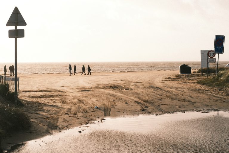 Street photo in Fanø, Denmark by Günther Klebinger