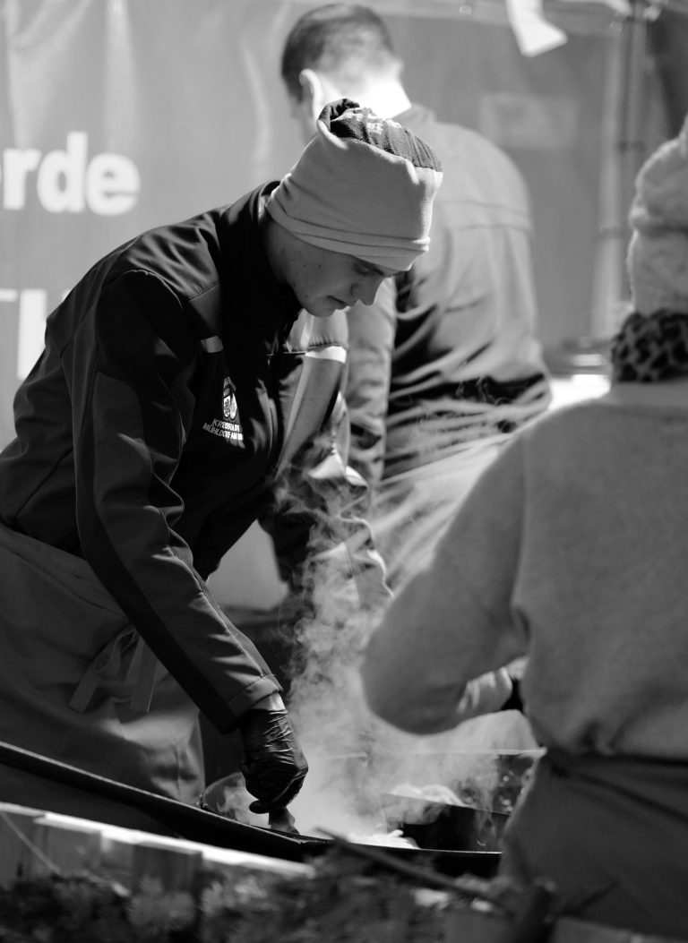 Street photo in Mühldorf, Germany by Johannes Dürr