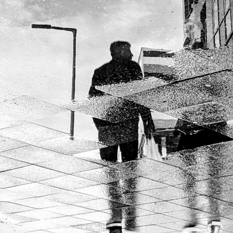 Street photo in Berlin-Charlottenburg-Wilmersdorf, Germany by Frank Berlin