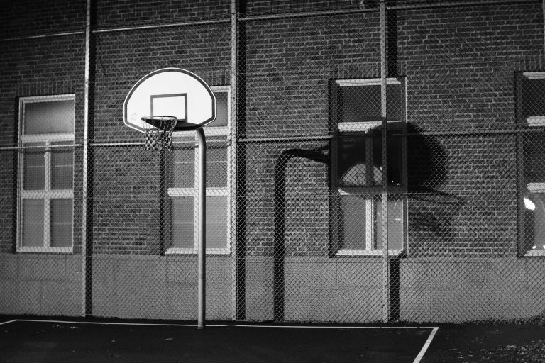 Street photo in Malmö, Sweden by Henrik Nilsson Harnert