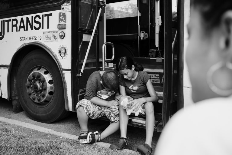 Street photo in Bloomfield, United States by Kurt Slater