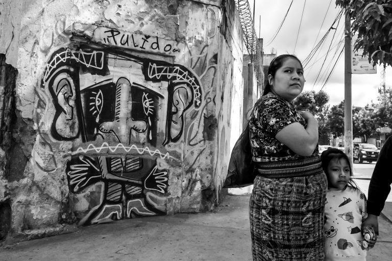 Street photo in Guatemala City, Guatemala by Duncan Aitken