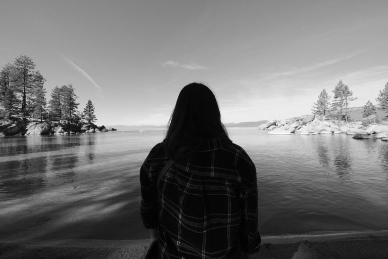 Street photo in Tahoe City, United States by Brian Abiva