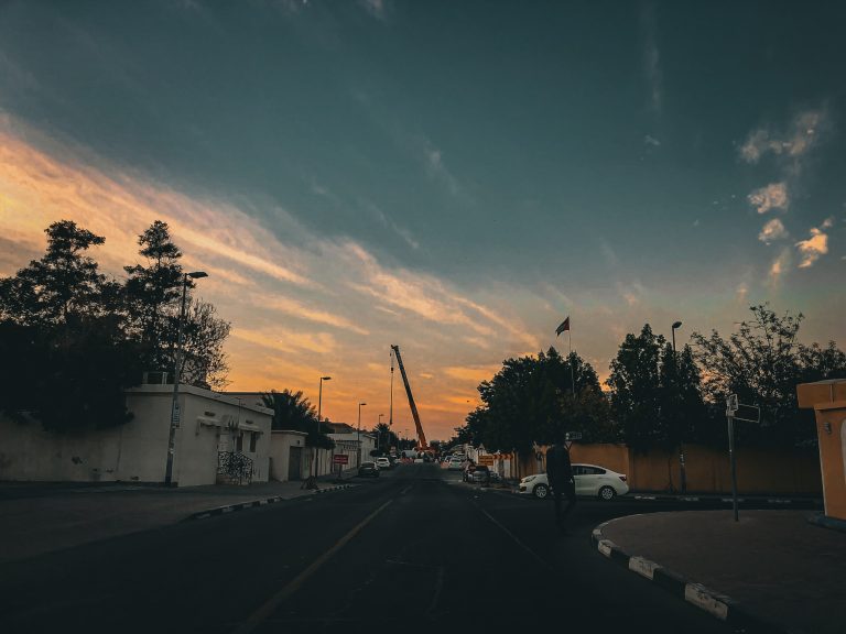 Street photo in Dubai, United Arab Emirates by Lawrence Angelo Navarro