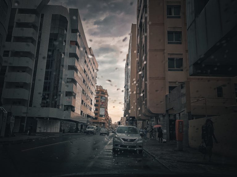 Street photo in Dubai, United Arab Emirates by Lawrence Angelo Navarro