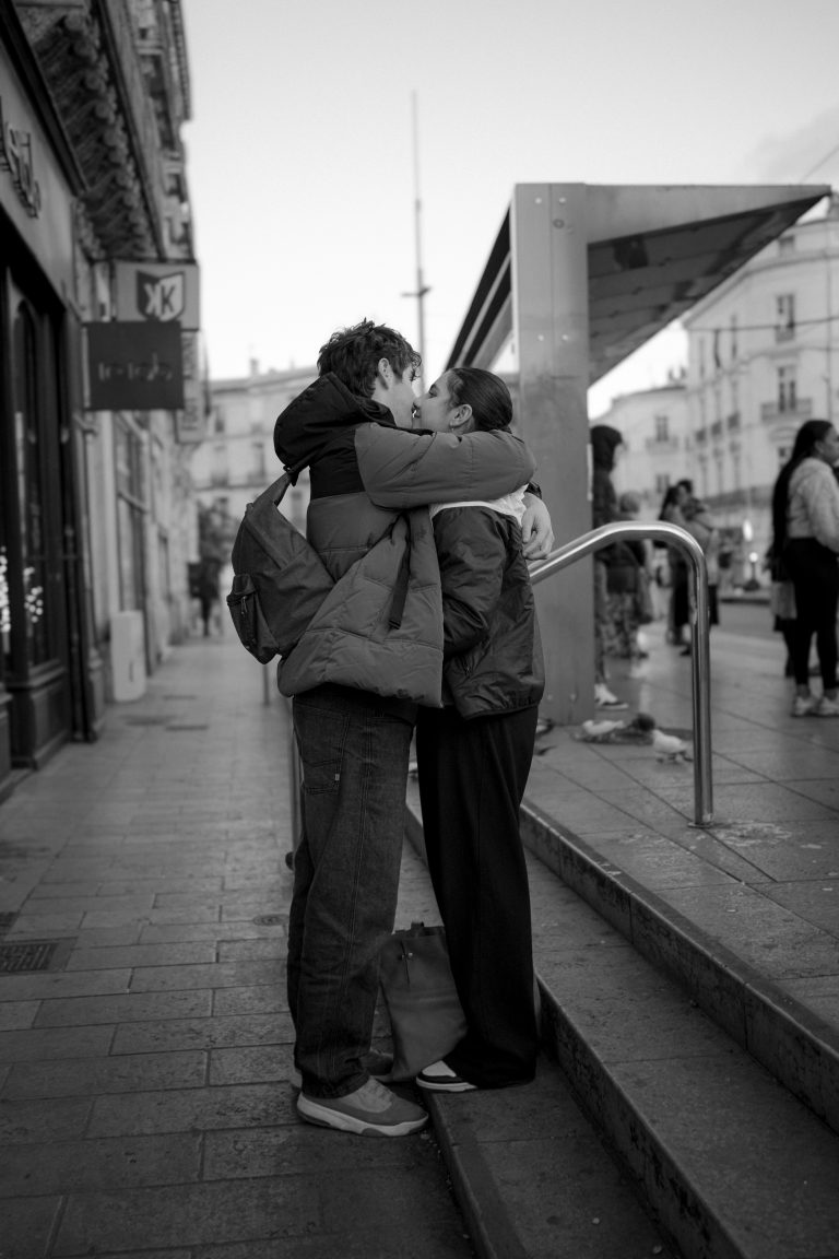 Street photo in Montpellier, France by David Makima