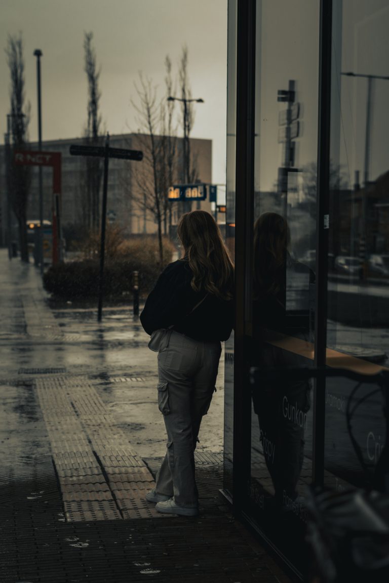 Photo by Sven Staffeleu
