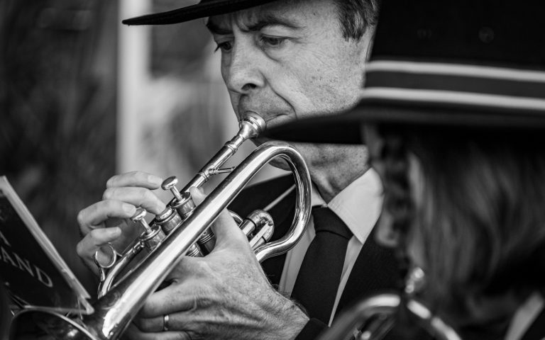 Street photo in Toowoomba, Australia by Terry Charles
