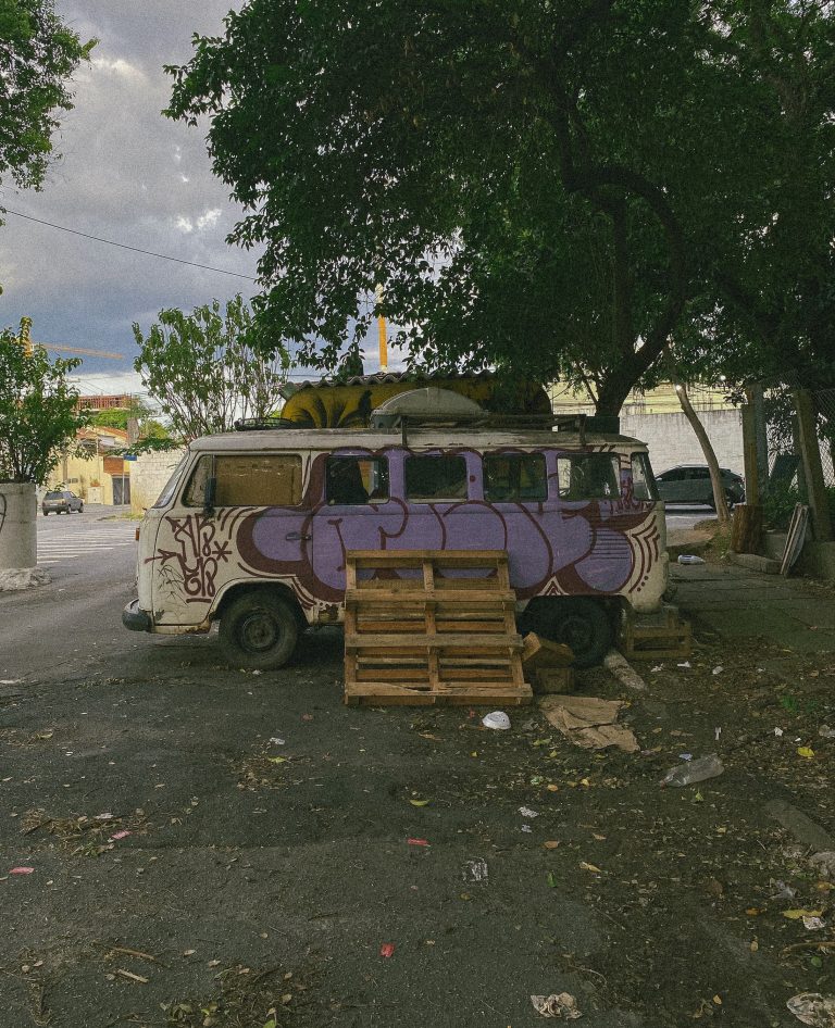 Street photo in Brazil by rany souza